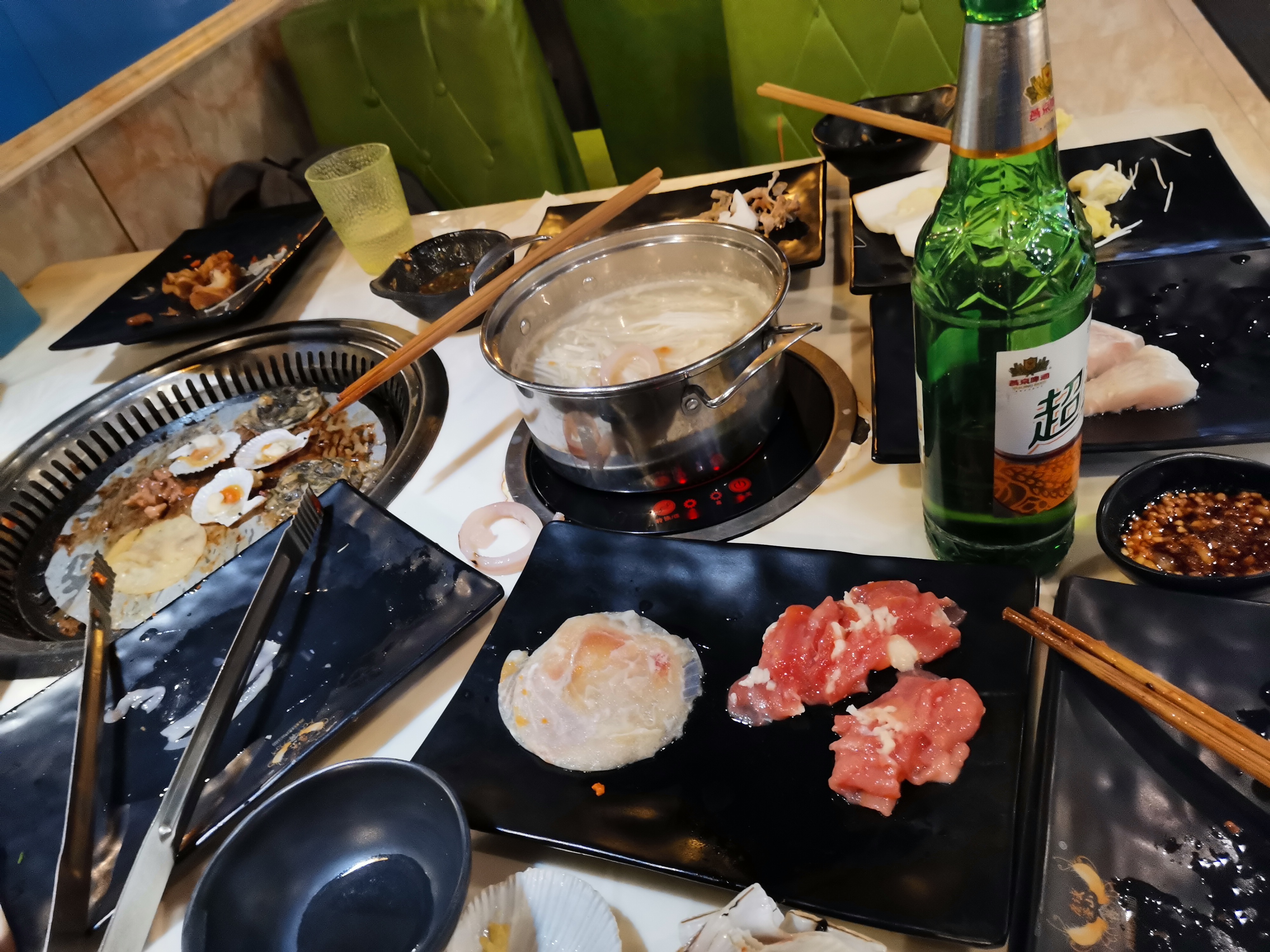 晚餐，大口吃肉